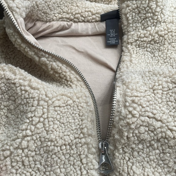H&M Regular Fit Teddy Fleece Jacket - Picture 12 of 13